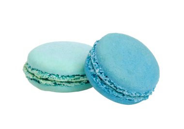 Beyaz arka plan üzerinde izole renkli macaroons