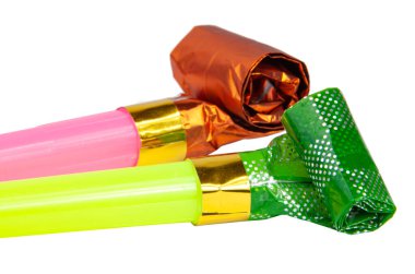 Parti renkli folyo sesi çıkarıcı yuvarlandı ya da ıslık çaldı.