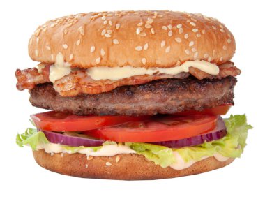 Lezzetli Amerikan ızgara burgeri beyaz üzerine izole edilmiş.