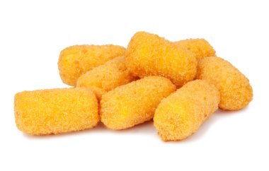 Fast food kızartması. Lezzetli nuggetlar. Beyaza izole edilmiş.