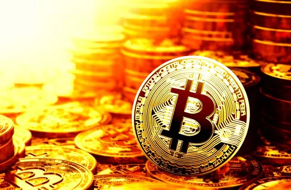 Bitcoins Érme Arany Háttér — Stock Fotó