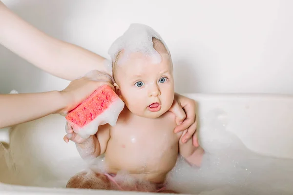 Happy Laughing Baby Taking Bath Playing Foam Bubbles Little Child — Zdjęcie stockowe