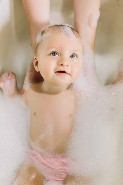 Happy Laughing Baby Taking Bath Playing Foam Bubbles Little Child — Stock Photo, Image