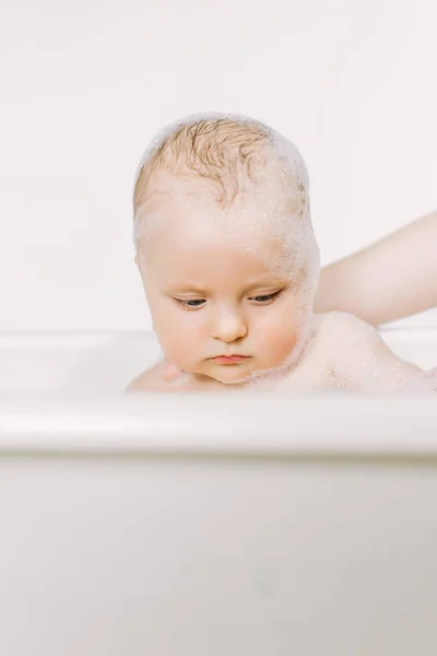 Happy Laughing Baby Taking Bath Playing Foam Bubbles Little Child — Stock Photo, Image