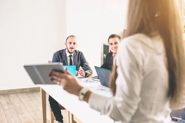 Reunión Empresarios Discusión Concepto Trabajo —  Fotos de Stock