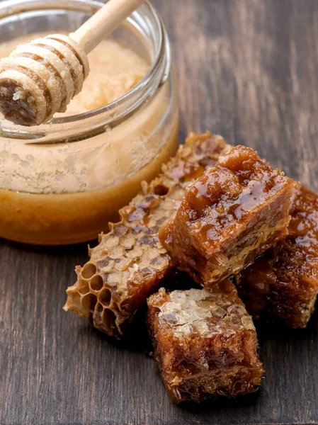 Honyecomb kapatma şablonu.