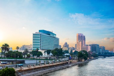 Gün doğumunda Kahire