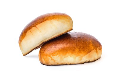 Beyaz arka planda izole edilmiş iki fırında turta.