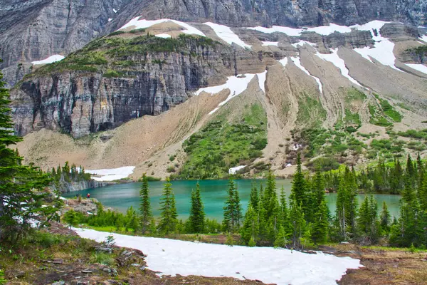 Majestätisk Utsikt Över Isberget Sjön Glacier National Park Sommaren Med — Stockfoto