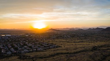 Bir çöl topluluğunun havadan görünümü