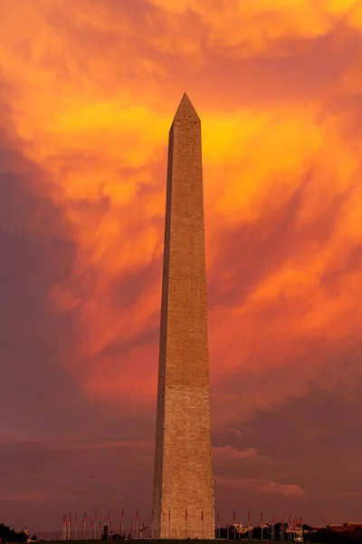 Das Washingtondenkmal bei Sonnenuntergang — Stockfoto