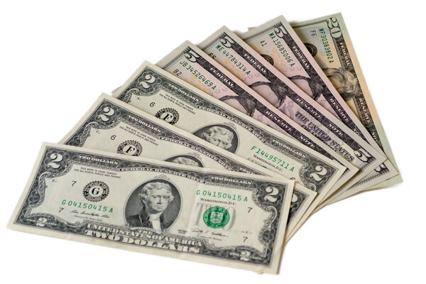 фанат банкнот долларовые купюры изолированы на белом фоне
