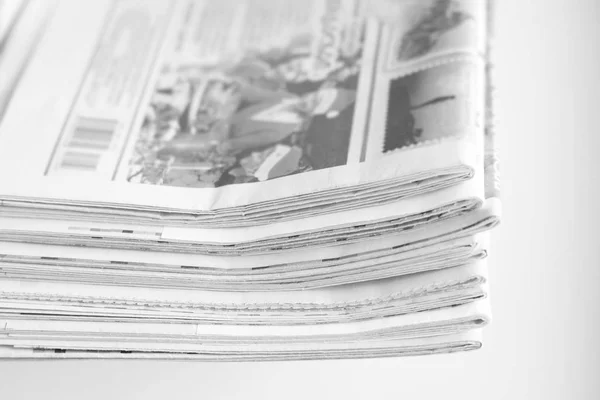 Pile Newspapers Folded Stacked Journals Papers News Headlines Articles Selective — Stock Photo, Image