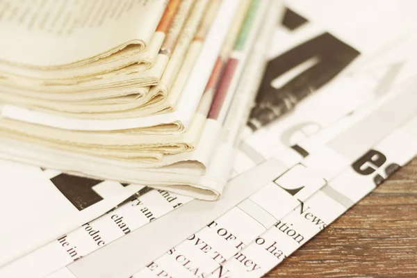 Folded Newspapers Stacked Pile Pages Headlines Articles Top View — Stock Photo, Image