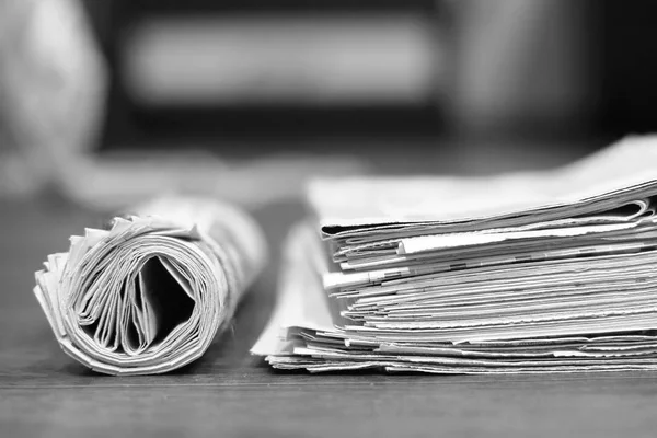 Side View Stack Newspapers Magazines Business Concept — Stock Photo, Image