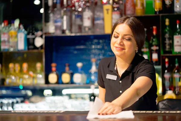 Girl Bartender Smiles Wiping Table Rag Hotel Bar Brunette Bartender — Stock Photo, Image