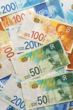 İsrail 'in 50, 100 ve 200 şekel' lik yeni para desteleri (banknotlar). Yeni İsrail Shekel serisi C.