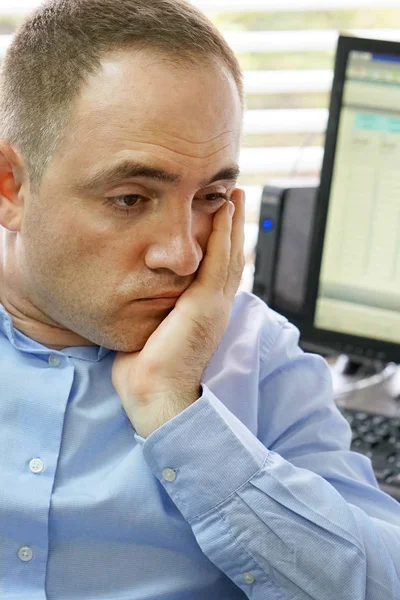 Ein Einsamer Trauriger Geschäftsmann Ist Depressiv Und Von Problemen Seinem — Stockfoto