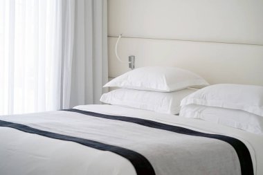 Otelde modern yatak odası iç. Bir otel yatak odası iç