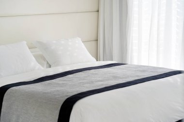 Otelde modern yatak odası iç. Bir otel yatak odası iç