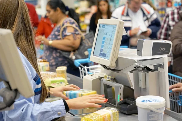 Caixa no supermercado — Fotografia de Stock