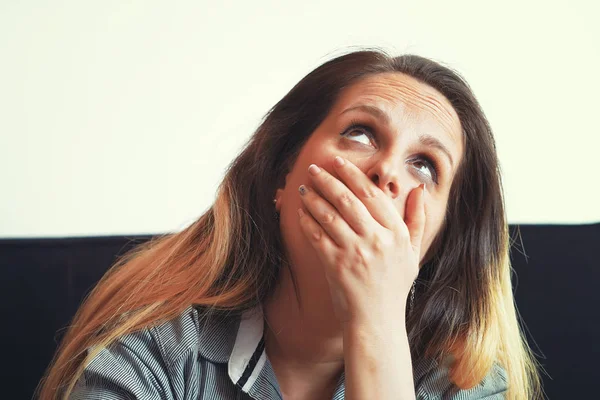 Frau in Trauer — Stockfoto