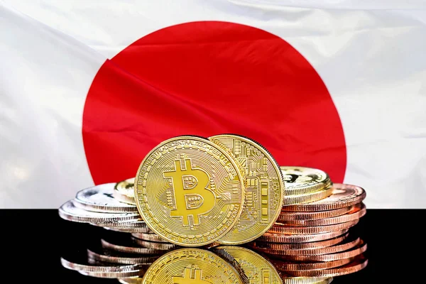Bitcoins ve Japonya bayrağı.