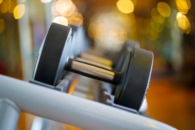 Halter salonunda satırlarının yakın çekim