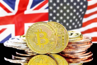 amerikan ve Birleşik Krallık bayrağı arka plan üzerinde bitcoins