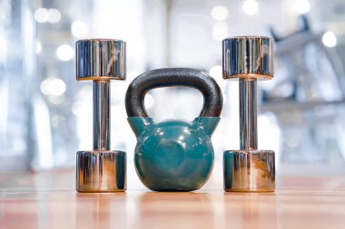 Spor salonunda renkli Ireland