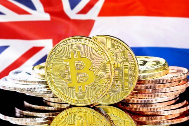 Hollanda ve İngiltere bayrak arka plan üzerinde bitcoins