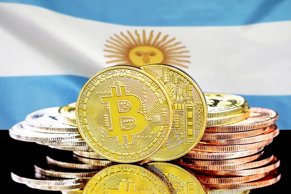 Arjantin bayrak arka plan üzerinde bitcoins