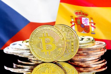Çek Cumhuriyeti ve Ispanya bayrağı arka planda Bitcoins