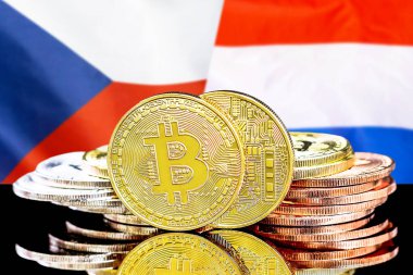 Çek Cumhuriyeti ve Hollanda bayrağı arka planda Bitcoins