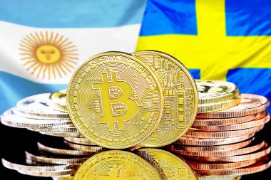 Arjantin ve İsveç bayrağı arka plan üzerinde bitcoins