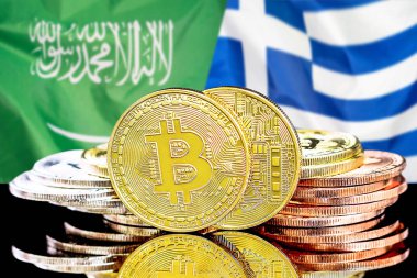 Suudi Arabistan ve Yunanistan bayrak arka plan üzerinde bitcoins