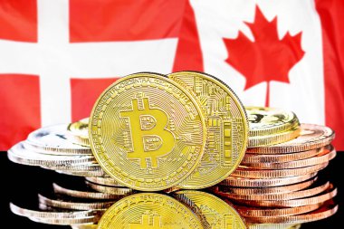 Danimarka ve Kanada bayrak arka plan üzerinde bitcoins