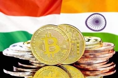 Macaristan ve Hindistan bayrak arka plan üzerinde bitcoins