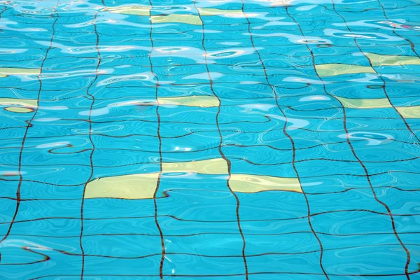 Zwembad Bodem Caustics Rimpelen Stromen Met Golven Achtergrond Water Het — Stockfoto