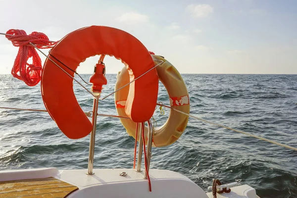 Lifebuoy Yacht Sailing Boat Wide Angle View Sea Yachting Luxury — Stock Photo, Image