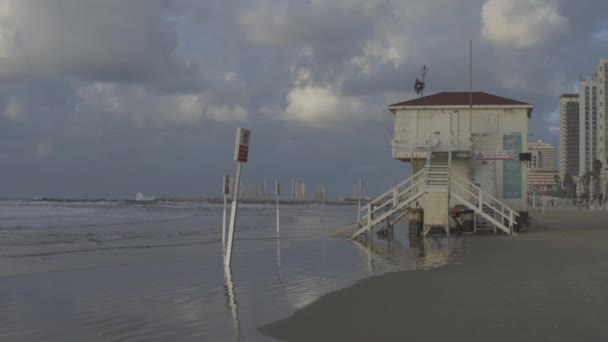 Gesloten Strandwachttoren Tijdens Het Winterseizoen Tel Aviv Israël — Stockvideo