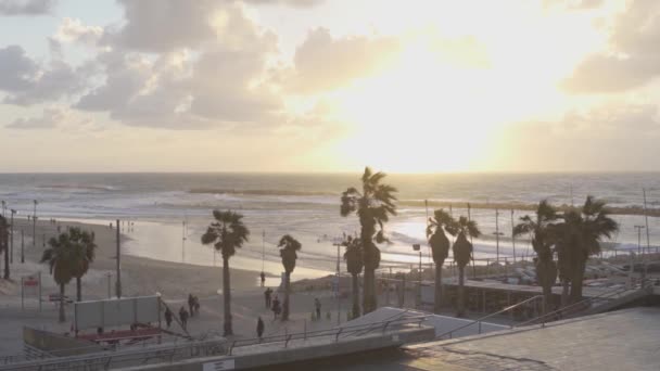 Tel Aviv Kış Mevsimi Kumsalda Güneş Batar — Stok video