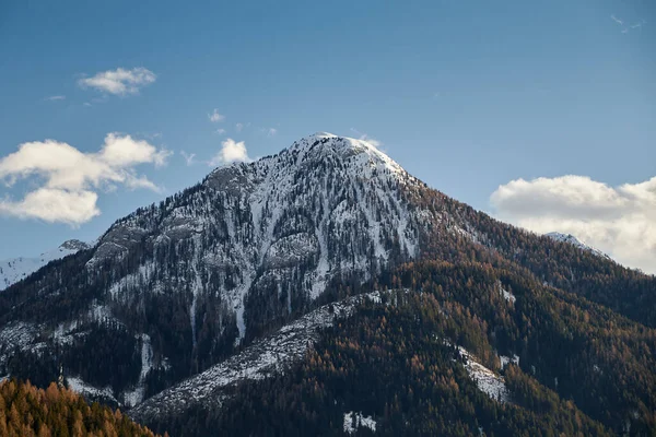 Montanha Local Perto Aldeia Soraga Fassa Nas Dolomitas Italianas Tirol — Fotografia de Stock