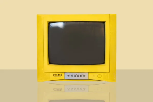 Retro Viejo Televisor Los Años Sobre Fondo Amarillo Con Sombra — Foto de Stock