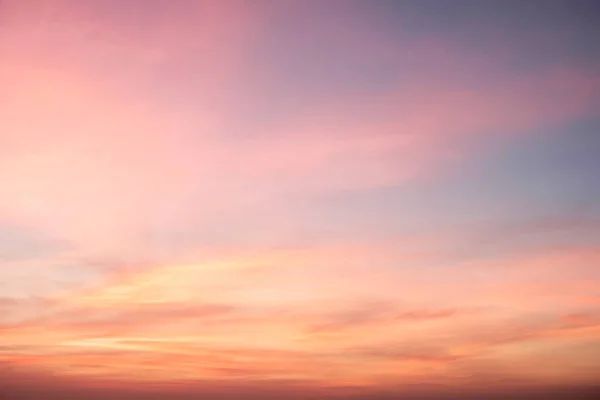 Himmel Den Rosa Blauen Und Lila Farben Himmel Bei Sonnenuntergang — Stockfoto