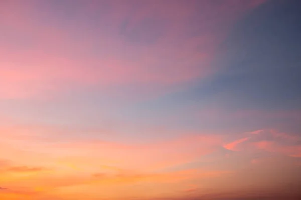 Himmel Den Rosa Blauen Und Lila Farben Himmel Bei Sonnenuntergang — Stockfoto