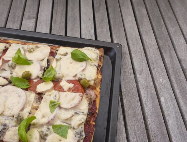 Huisgemaakte Close Van Bovenaf Italiaans Vers Huisgemaakt Biologische Pizza Met — Stockfoto