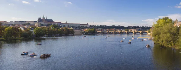 Wide Panorama Charles Bridge Vltava River Gradchany Prague Castle Vitus — Stock Photo, Image