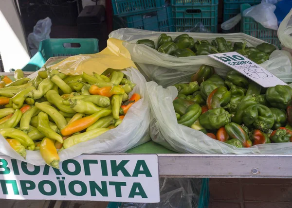 Variedade Vegetais Bio Pimenta Verde Local Estande Mercado Rua Cidade — Fotografia de Stock