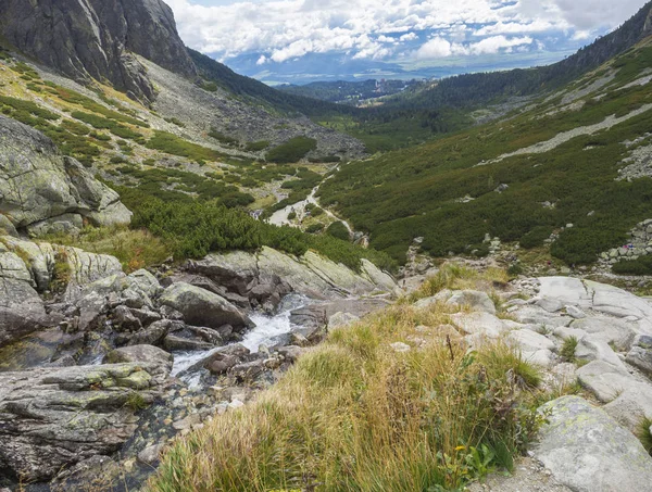 Valle Mlynska Dolina Las Montañas Eslovaquia Con Vista Panorámica Strbske — Foto de Stock